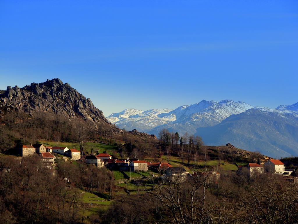 Hotel Castrum Villae By Walk Hotels Castro Laboreiro Exterior photo